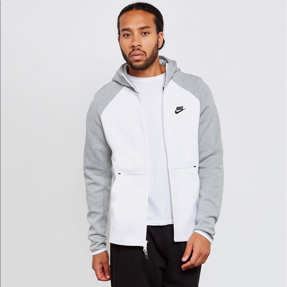 nike tech fleece hoodie full zip
